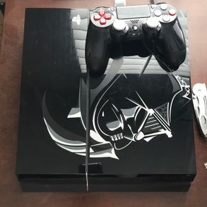 PS4 Darth Vader edition